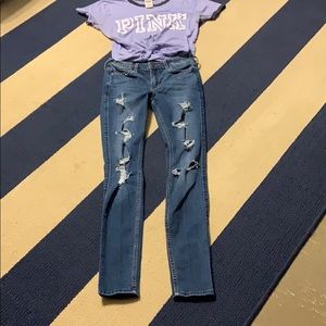 Hollister mid-rise super skinny ripped jeans 3R